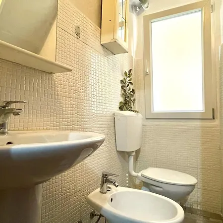 Cistern Apartment *