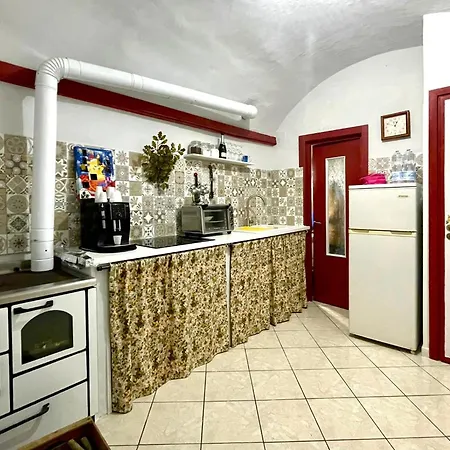 Apartment Cisterna